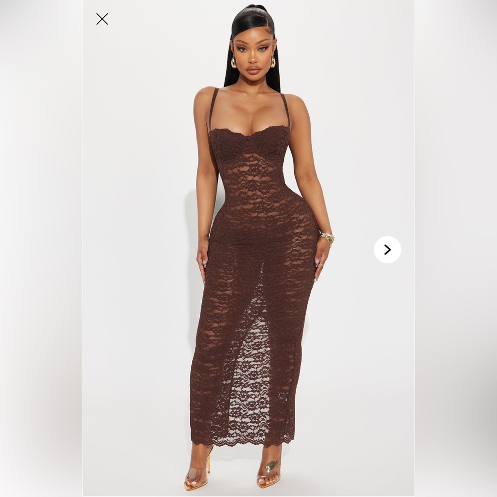 Lilie Brown Lace Maxi Dress